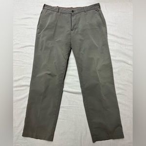 IZOD Tapered Golf Pants 34x30